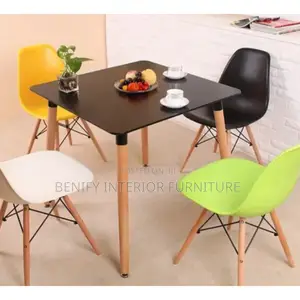 4 Seater Portable Reading Table