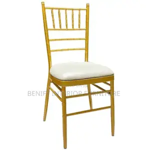 Discovery Gold Chivari Chair/Banquet