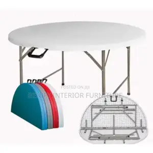10 Seaters Plastic Table