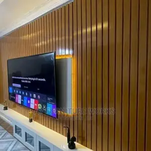 Television Consule