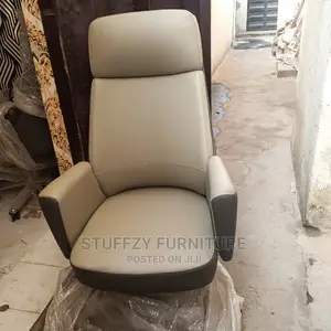 Canadian Executive M.D Office Chairs