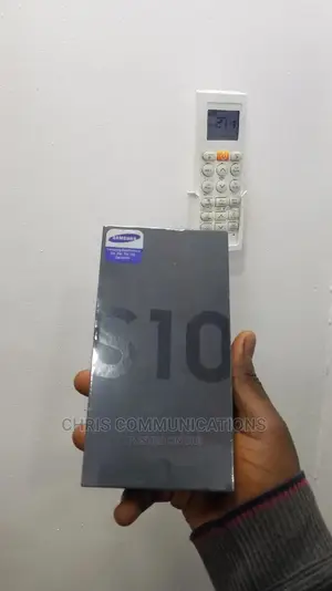 New Samsung Galaxy S10 128 GB White