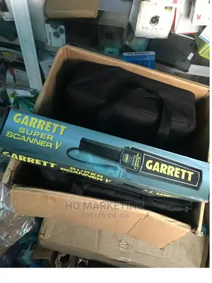 Garrett Lightweight Metal Detector (Brand New)