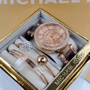 Original MICHAEL KORS Ladies Gold Chain Available in Store