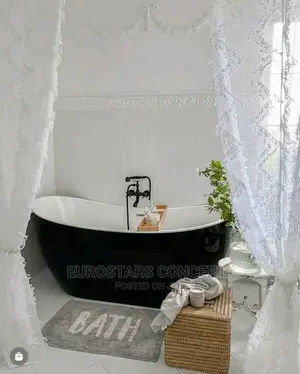 Black Acrylic Bathtub