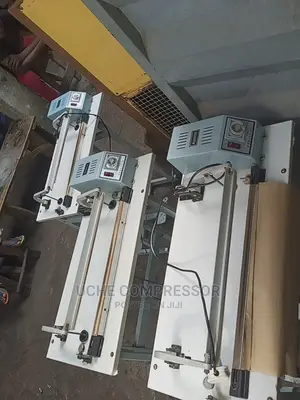 Sealing Machine