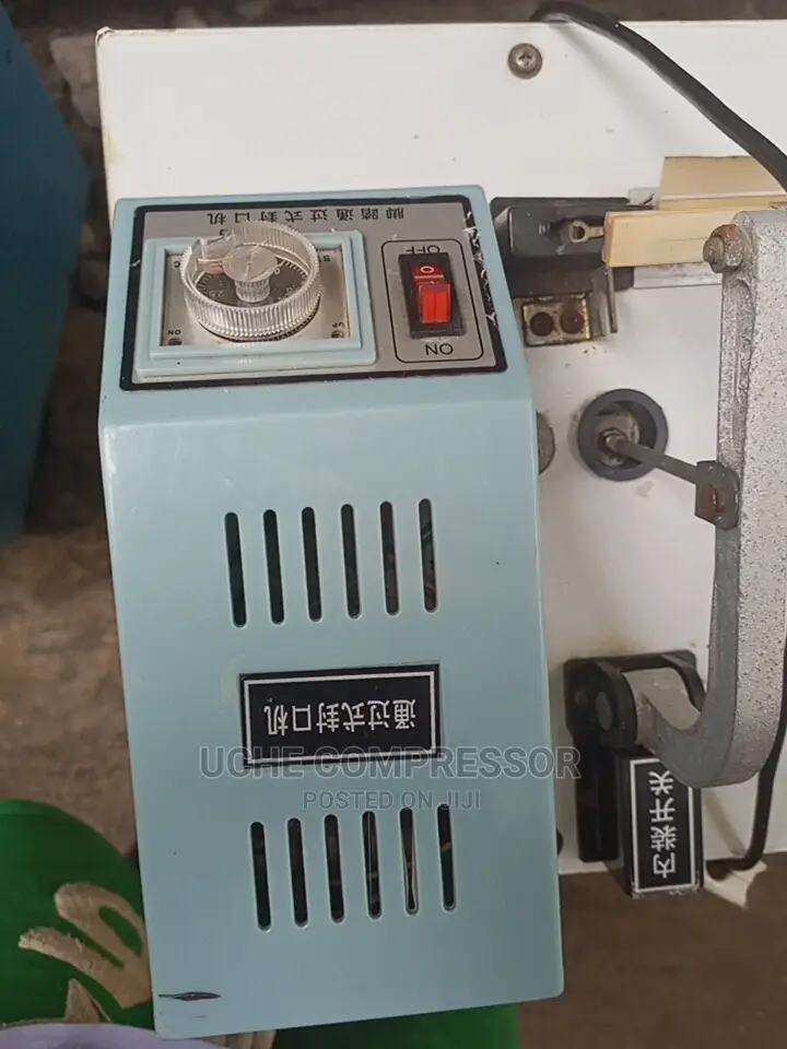Sealing Machine