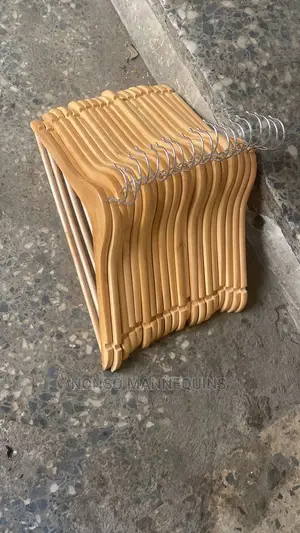 Wooden Hangers 4 Clothes