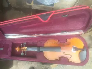 Professional Yamaha Violin 4/4