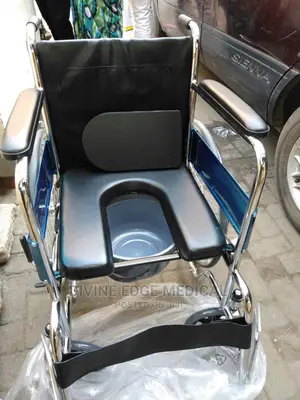 Commode Wheelchair