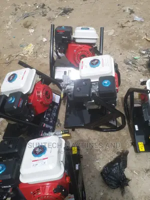 2300 PSI Petrol Pressure Washer
