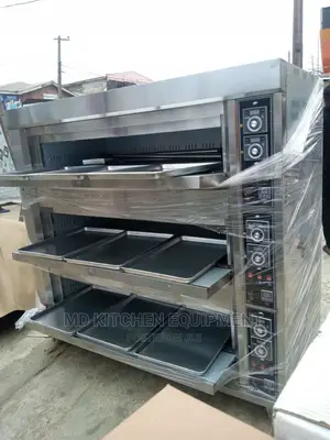 3 Decks 9 Tray's Oven