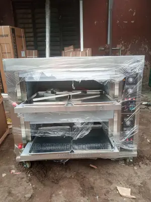 2 Decks 4 Tray's Gas Oven