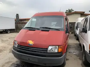 Ford Transit 1999 Red