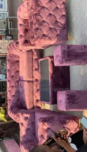 Couch of 7 Seater for Home's/ Hotels/ Lounges/ Guesthouses