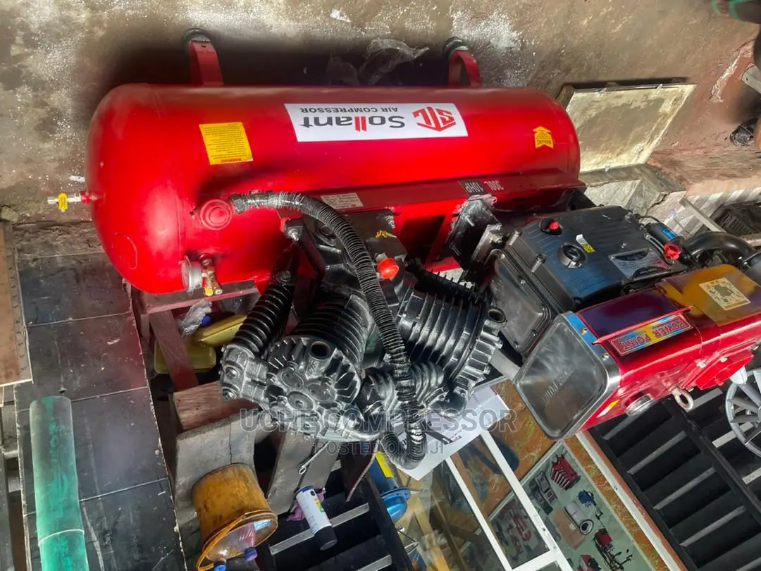 Air Compressor With Diesel Engine 300L