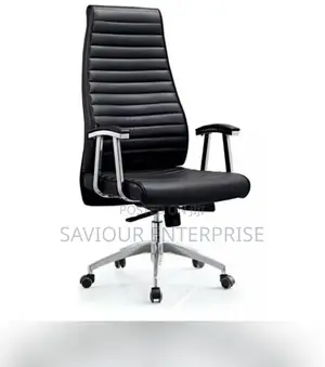Quality Executive Adjustable Swivel Leather Office Chair.