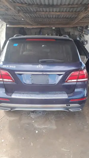 Benz Gle 350 Windshield LFW