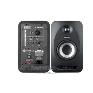 Reveal 402 Studio Monitor