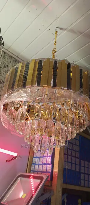 Ceiling Mount Christal