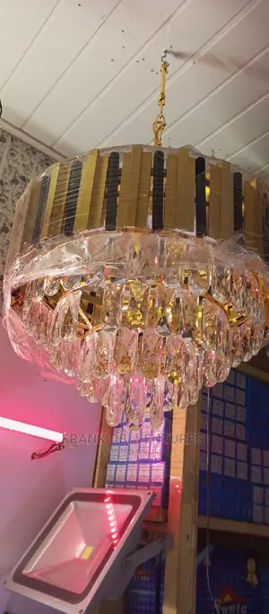 Ceiling Mount Christal