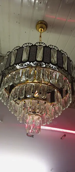 Ceiling Mount Christal
