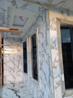 Carrara Gold