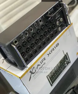 Midas Xair XR18 18-Channel, 12-Bus Digital Mixer for iPad