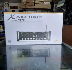 Behringer X Air Xr12 12-Input Digital Mixer