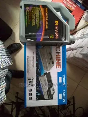Smoke Fog Machine With Its Fluid
