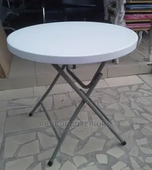 Adjustable Round Tables
