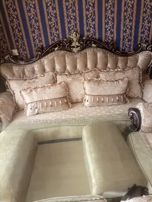 Elegant 7 Seater Living Room Fabric Made Royal Sofa Chair.
