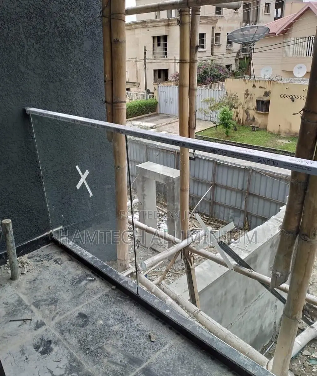 Balcony Handrail Glass