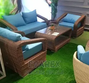 Executive Outdoor/Garden Chair Set With Table