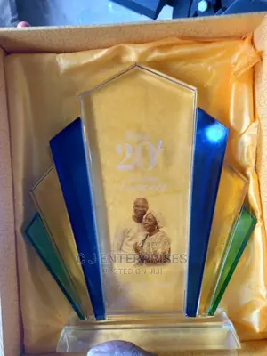 Glass Award Plaque V80