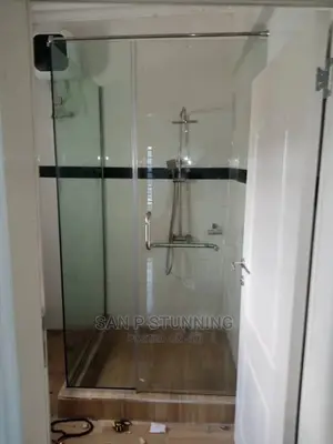 Luxury Tempered Shower Cubicle