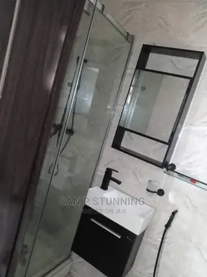 Not Your Regular Shower Cubicle