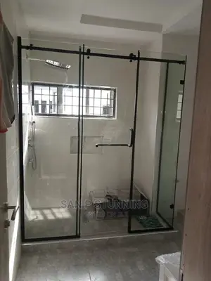 Shower Cubicle Glasss