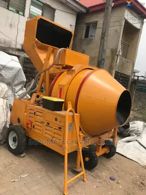 Self Load Concrete Mixer