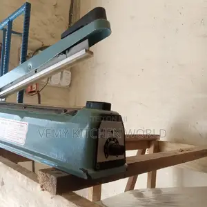Sealing Machine
