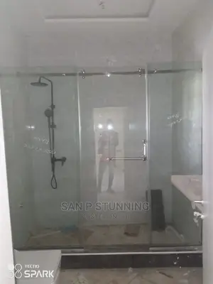Luxury Shower Cubicle Glass.