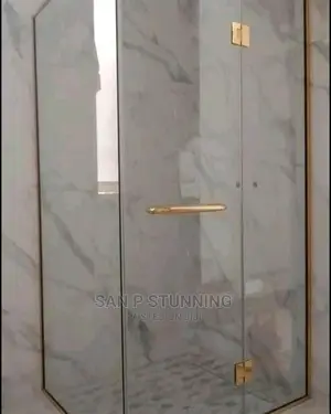 Gold Accessory L Shape Tempered Shower Cubicle Design.