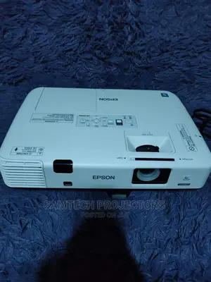 Brightest 5000 Lumens (EPSON) With A Large Venue