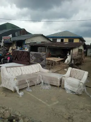 Fabric L Shaped Chair at Affordable Price