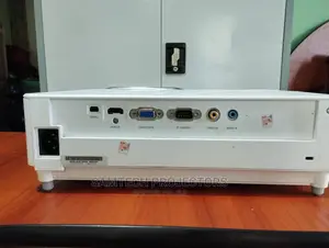 Bright Link Nec Projector for Outdoor Visual Display