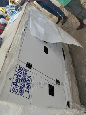 Brand New Perkins Diesel Soundproof Generator100%Copp(15kva)