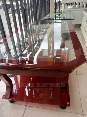 World Class Standard Tempered Glass Center Table