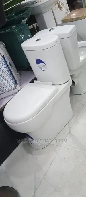 Round Shape England WC Set With the Wash Hand Basin