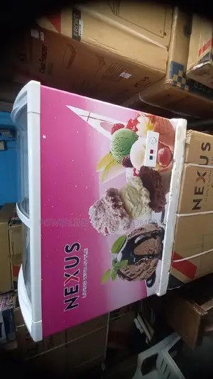 Transparent Ice Cream Freezer for Homes/ Restaurants