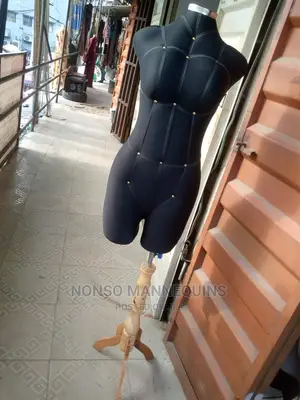Size 10 Female Locally Made Dressform
